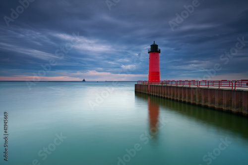 Photo: Milwaukee Lighthouse. Milwaukee Lighthouse.