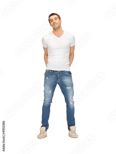 Foto: handsome man in white shirt handsome man in white shirt