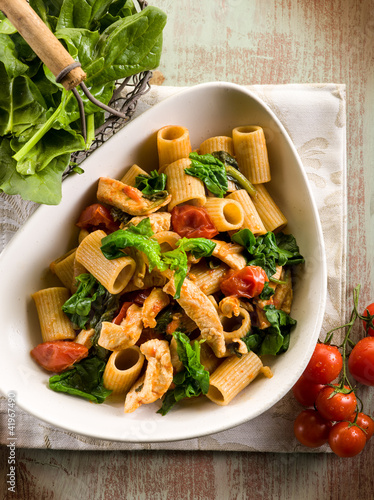 Photo: pasta with chicken chest spinach and tomatoes pasta with chicken chest spinach and tomatoes