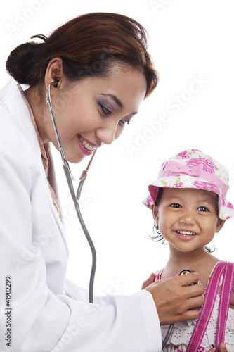 Photo: Child medical check-up Child medical check-up