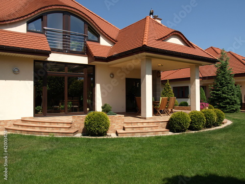 Photo: Luxury mansion Luxury mansion