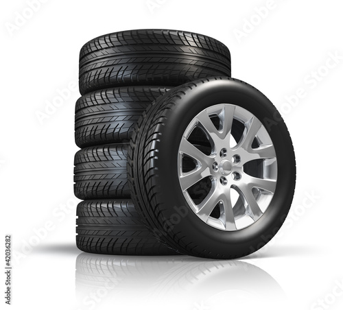 Illustrazione: Set of car wheels Set of car wheels