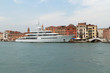 Personenschiff in Venedig