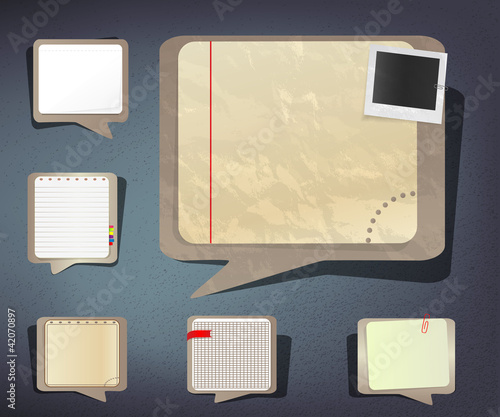 Vektor: Set of new and old paper notebook sheets Set of new and old paper notebook sheets