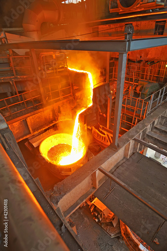 Photo: pouring molten steel pouring molten steel