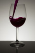 Sirviendo Vino