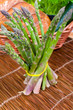 roher grüner Spargel