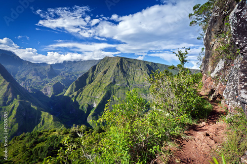 Foto: Sentier de randonnée en montagne - La Réunion Sentier de randonnée en montagne - La Réunion