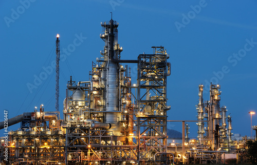 Photo: Refinery Refinery