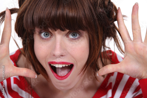 Foto: Eccentric brunette Eccentric brunette