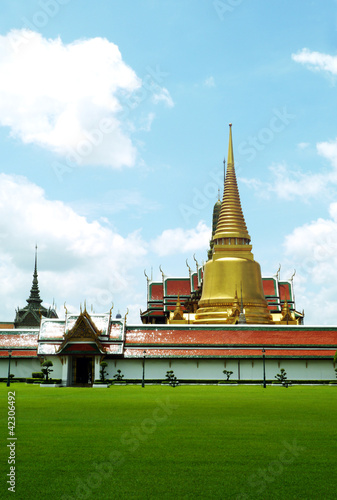 Foto: Wat Phra Kaeo Temple in Bangkok's most famous landmark Wat Phra Kaeo Temple in Bangkok's most famous landmark