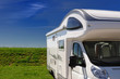 Camper in sosta sull'argine della palude di Comacchio, Italia