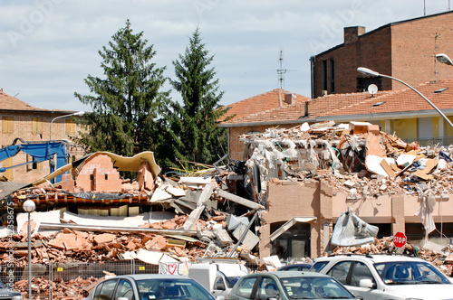 Photo: Terremoto in Emilia, Italy, Cavezzo - earthquake Terremoto in Emilia, Italy, Cavezzo - earthquake