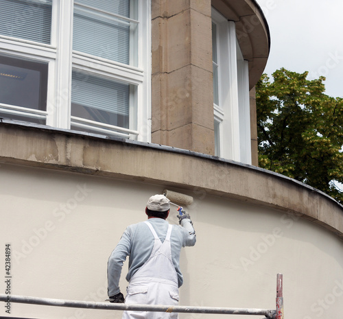 Photo: Anstreicher an Fassade Anstreicher an Fassade