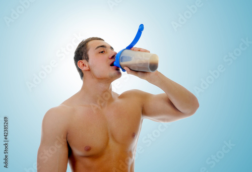 Foto: athletic young man athletic young man