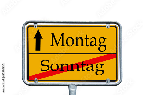 Photo: Ortsschild Sonntag / Montag Ortsschild Sonntag / Montag