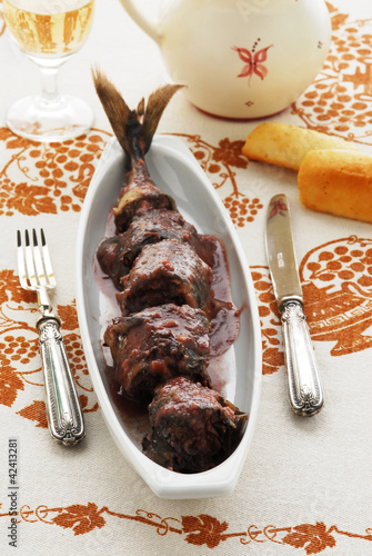 Photo: Pike marinated in red wine 白斑狗鱼浸泡在红酒 Pike marinated in red wine 白斑狗鱼浸泡在红酒