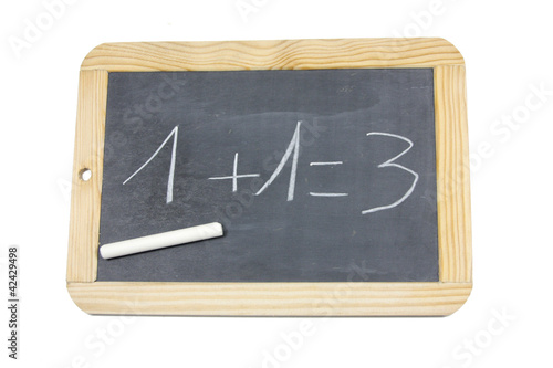 Photo: ardoise 1+1=3 ardoise 1+1=3
