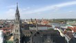 München Panorama Schwenk über die Frauenkirche zum neuen Rathaus