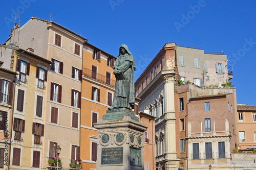 Photo: Piazza Campo dei Fiori - Roma Piazza Campo dei Fiori - Roma