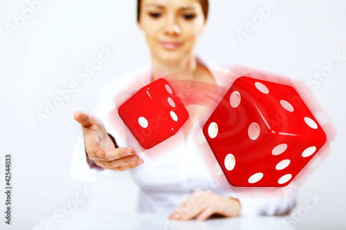Foto: Flying dices as symbol of risk Flying dices as symbol of risk