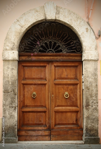 Photo: PORTONE IN LEGNO N°9 PORTONE IN LEGNO N°9