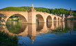 Alte Brücke im Abendlicht