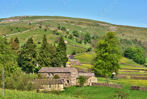 Photo: Stone barns in English countryside Stone barns in English countryside