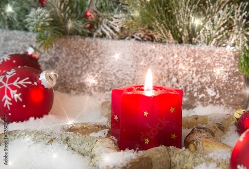 Foto: Erster Advent, ein Lichtlein brennt Erster Advent, ein Lichtlein brennt