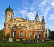 building is neo-baroque
