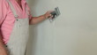 Video: Plasterer Sanding Drywall Plasterer Sanding Drywall