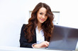 Foto: Young busines woman with notebook Young busines woman with notebook