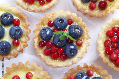 Photo: Cupcake with fruit Cupcake with fruit