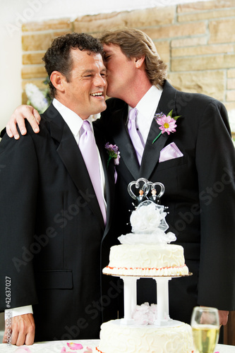 Foto: Gay Wedding - Affectionate Moment Gay Wedding - Affectionate Moment