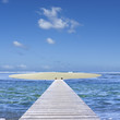 ponton sur île de sable