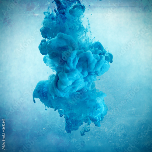 Illustration: Blaue Farbe Wolke Blaue Farbe Wolke