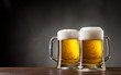 Foto: pair glasses of beer pair glasses of beer