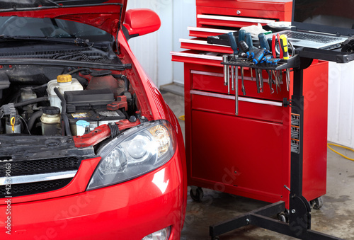 Photo: Auto service. Auto service.