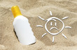 Foto: Strand Sonnencreme Sonne traurig Strand Sonnencreme Sonne traurig
