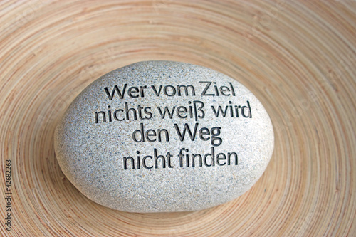 Photo: eingravierter Weisheitstein eingravierter Weisheitstein