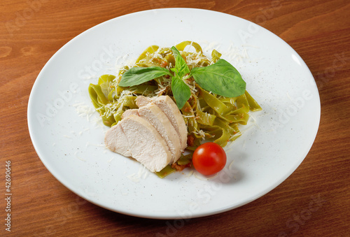 Foto: Pasta tagliatelle Pasta tagliatelle