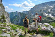 Zwei Wanderer im Hochgebirge