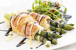 Spargel im Teigmantel