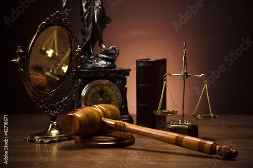 Photo: Law and justice concept, wooden gavel Law and justice concept, wooden gavel