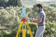 Foto: Geometra e Rilievi Topografici in campagna Geometra e Rilievi Topografici in campagna
