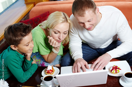 Photo: Modern family Modern family