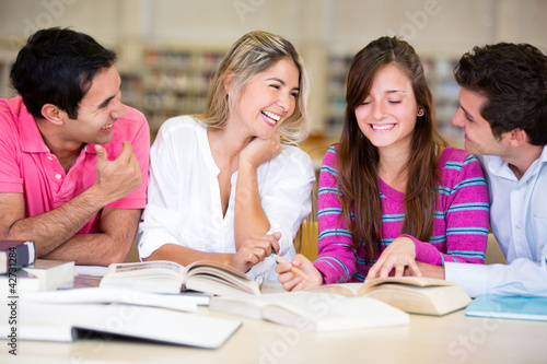 Foto: People studying People studying