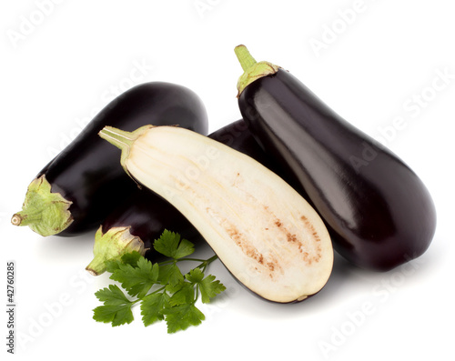 Foto: eggplant or aubergine and parsley leaf eggplant or aubergine and parsley leaf
