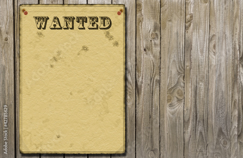 Foto: Steckbrief an einer Holzwand Steckbrief an einer Holzwand