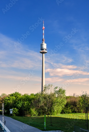 Photo: Donauturm in Wien Donauturm in Wien